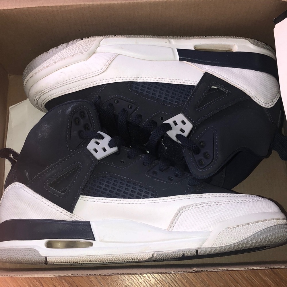 Jordan Spizike BG